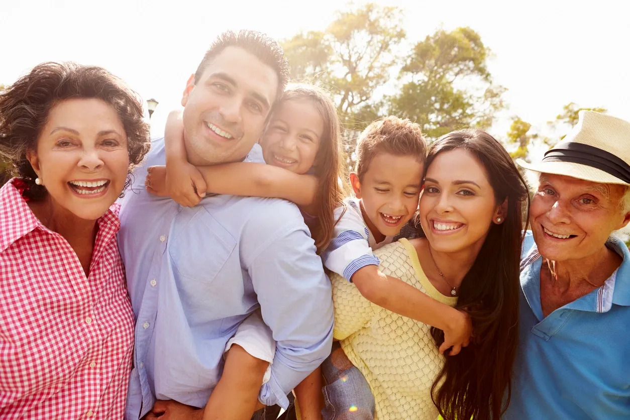 Happy family using Polinc